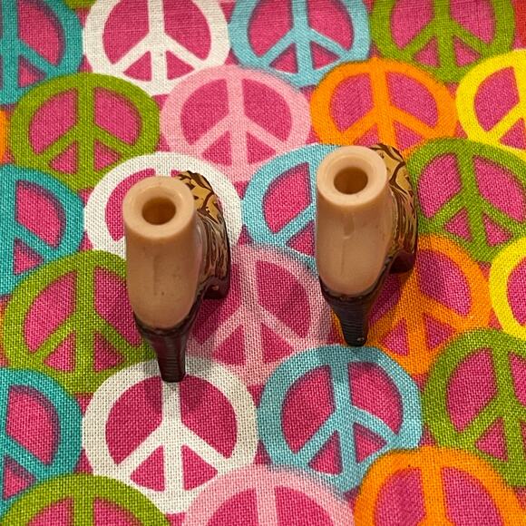 Bratz Footwear Cloe Style It! Brown Floral High Heel Clog Shoes - Picture 5 of 9